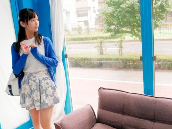 【マジックミラー号×素人】アイドル似のお嬢様系女子大生と夢のようなセックス！ピンクまんこをペニス突き立て至福のぶっかけ♡